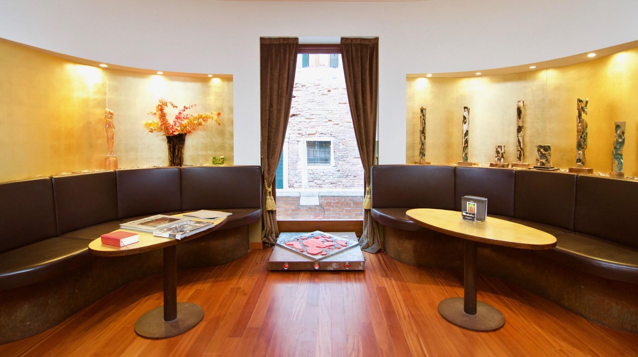 Vista Lobby Hotel Le Isole