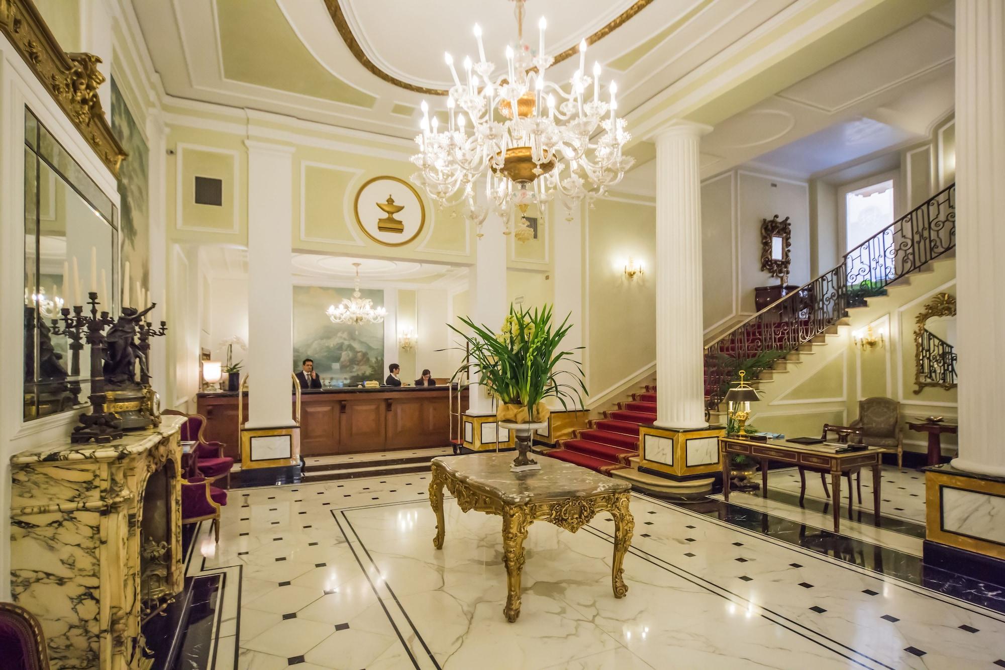 Vista Lobby Grand Hotel Majestic già Baglioni