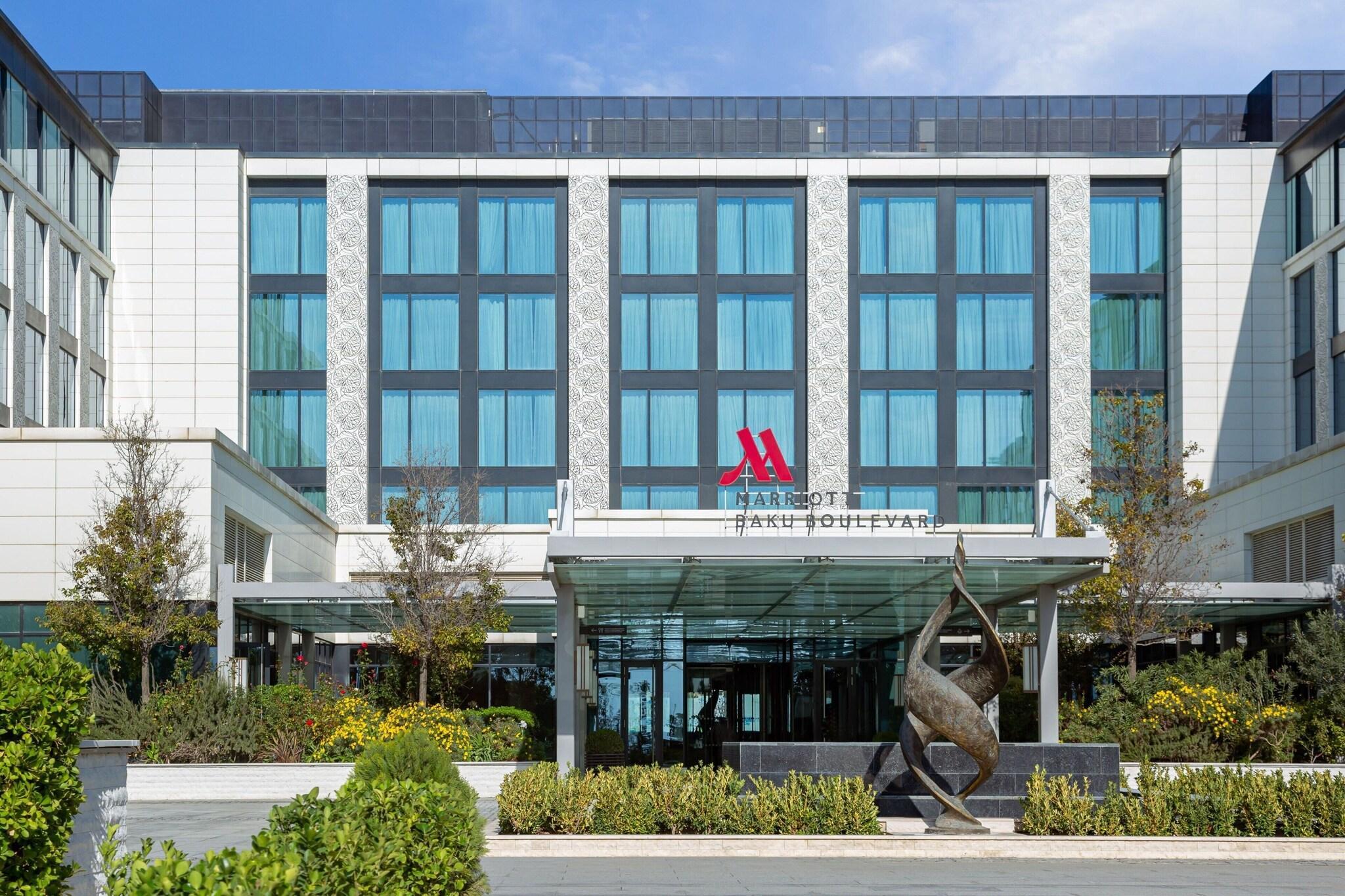 Vista Exterior Baku Marriott Hotel Boulevard