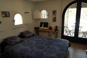 Alquiler Vacacional - Renovated sheepfold in the garrigue of the Duchy of Uzès!