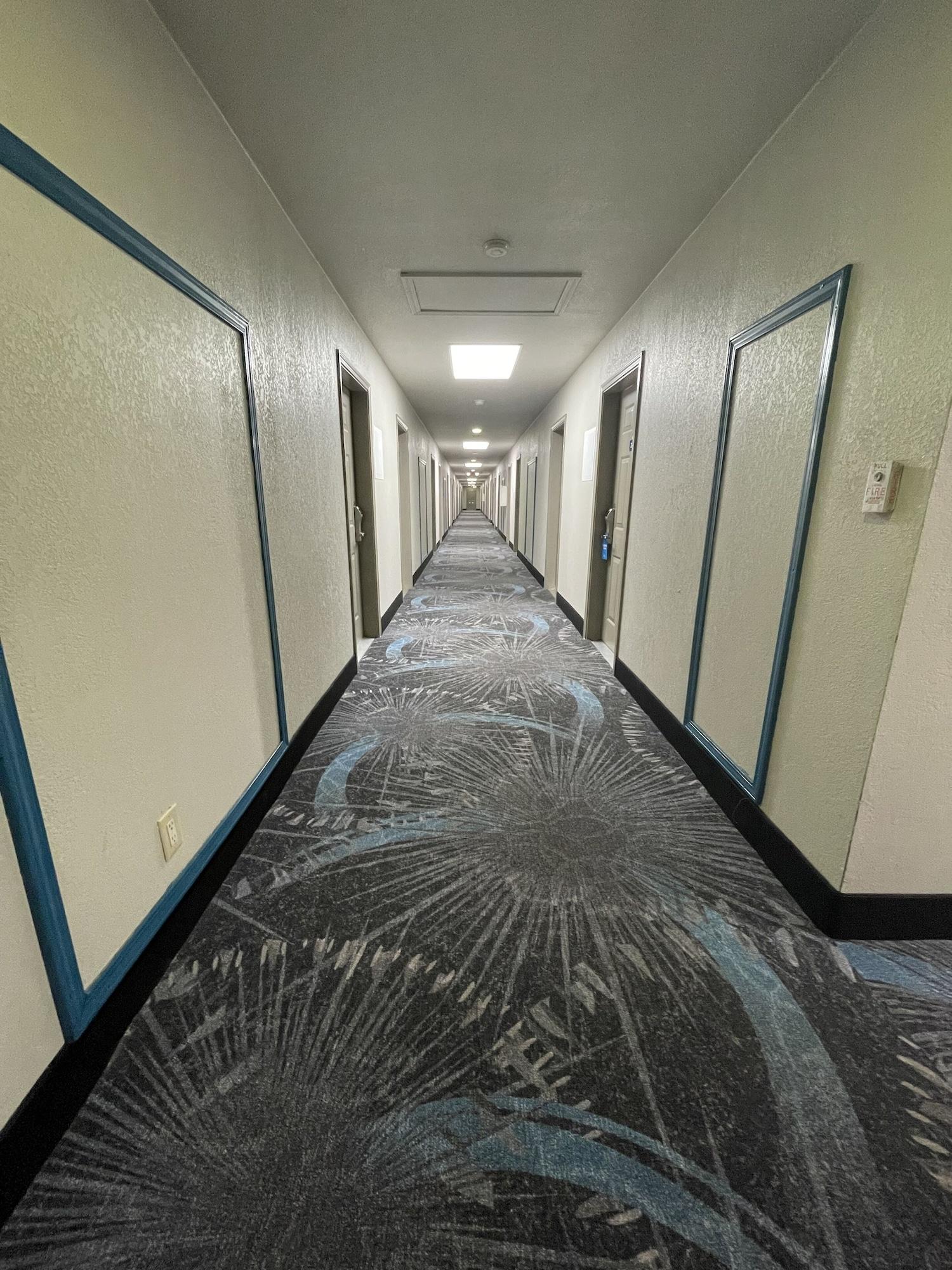 Varios Days Inn by Wyndham Holladay