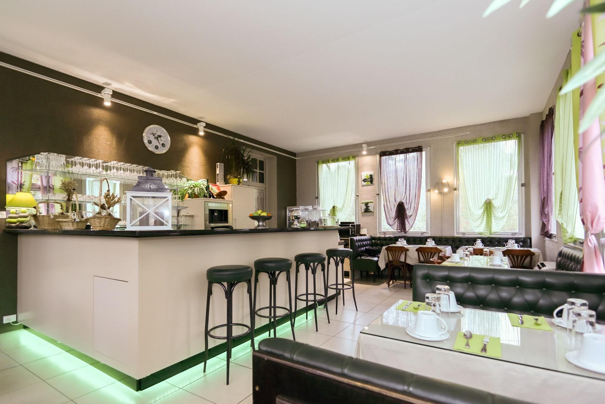 Bar/Salón Château de Quesmy