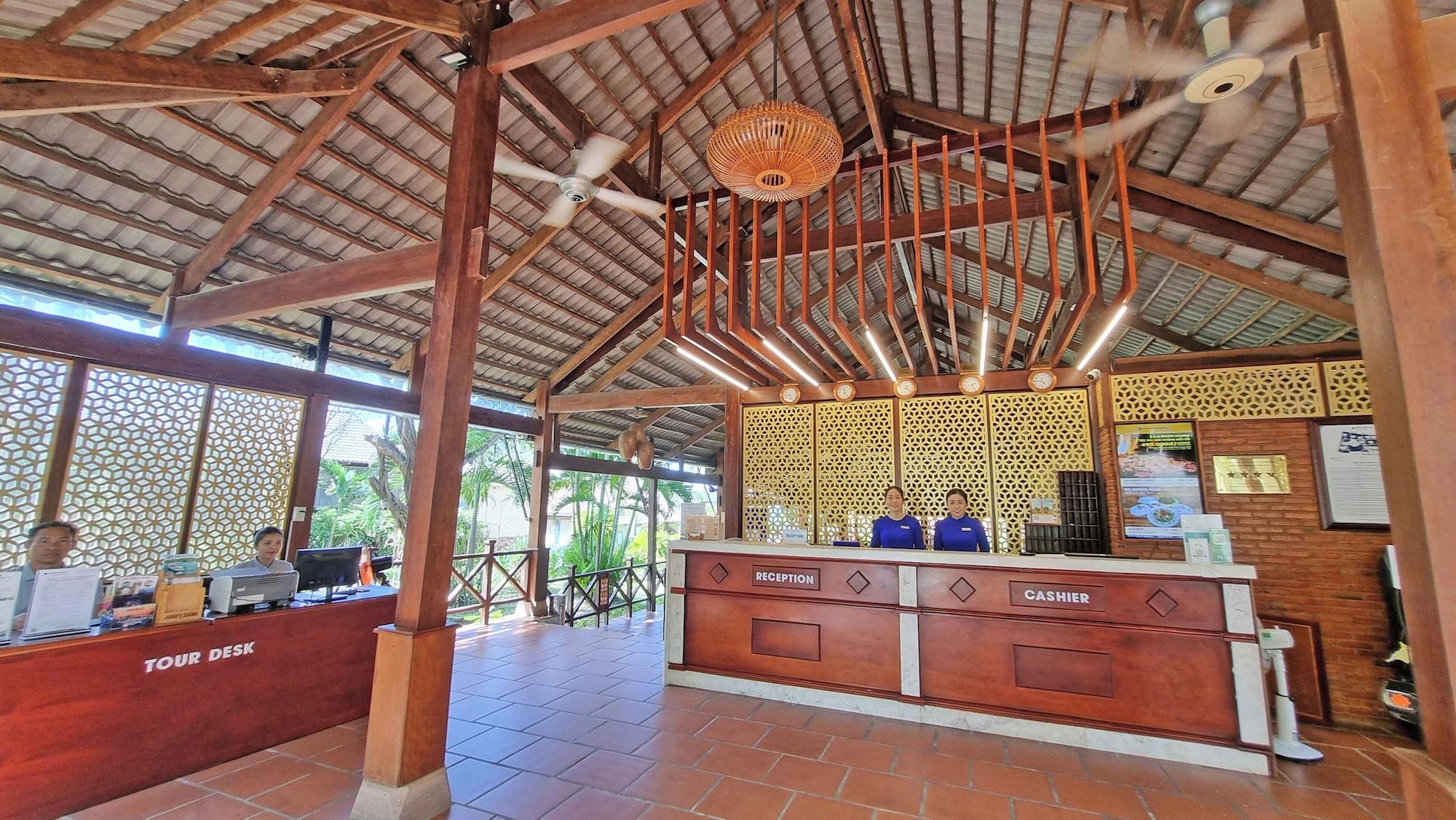 Vista Lobby Saigon Phu Quoc Resort