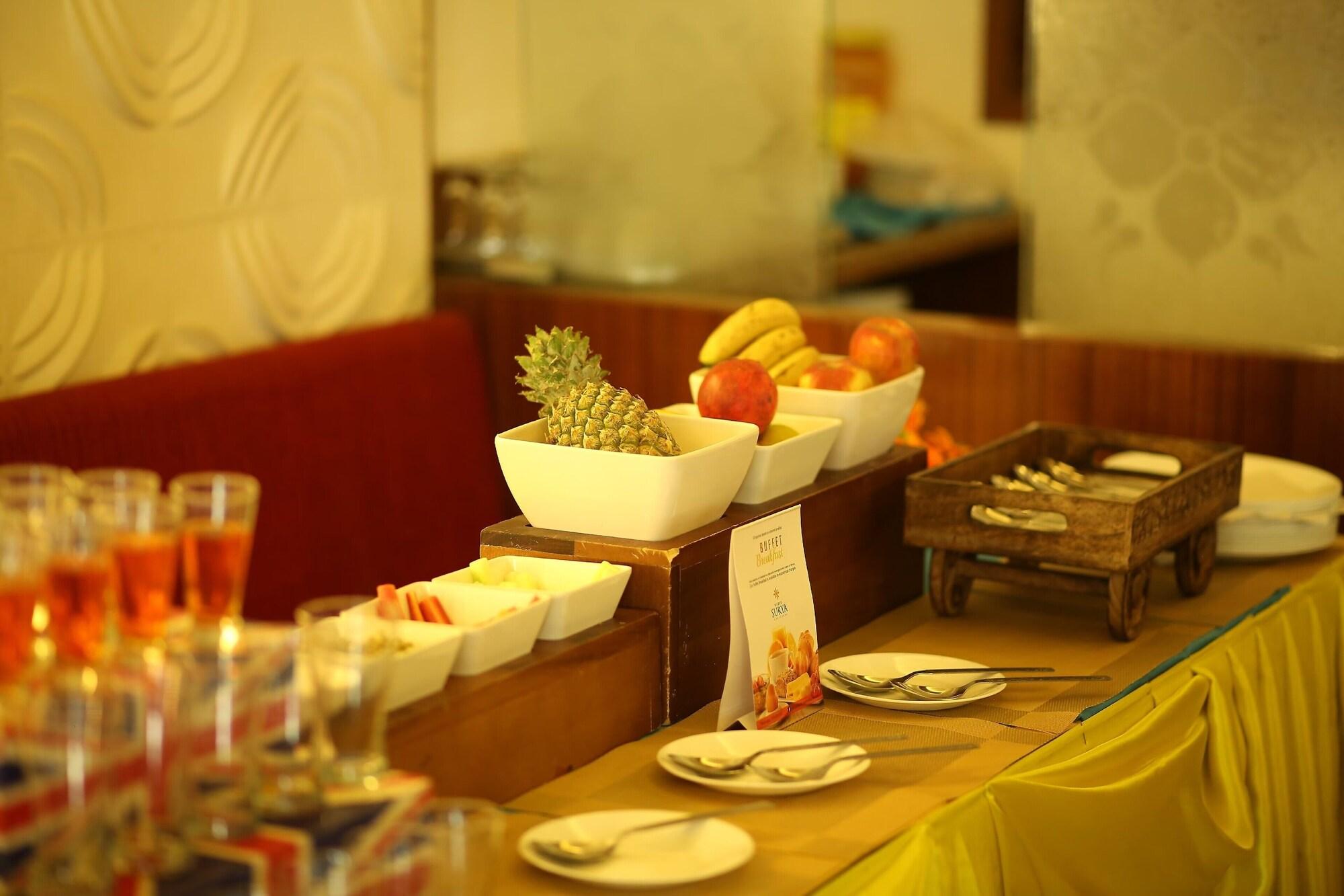 Restaurant Hotel Surya inn