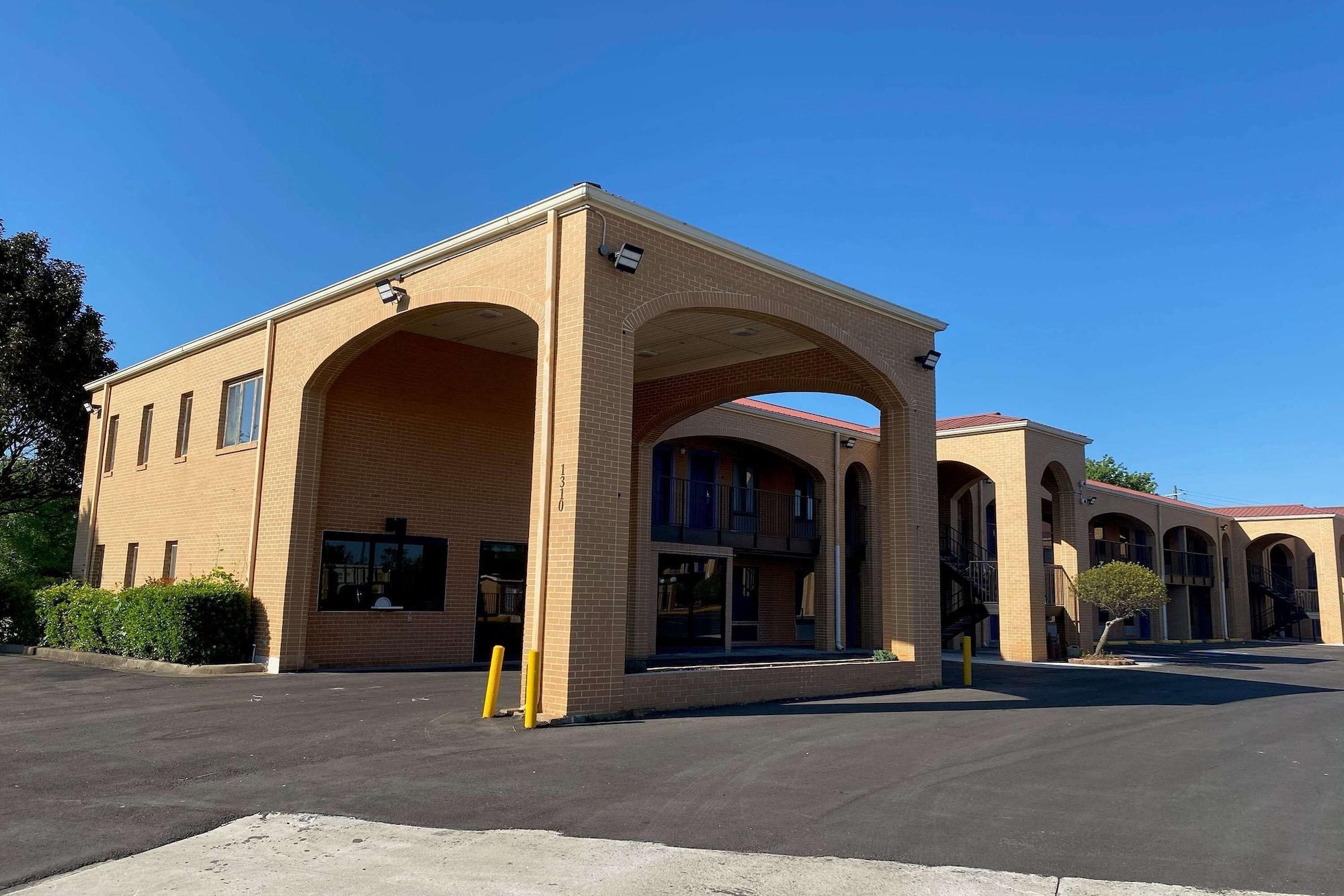 Varios Days Inn by Wyndham Newnan