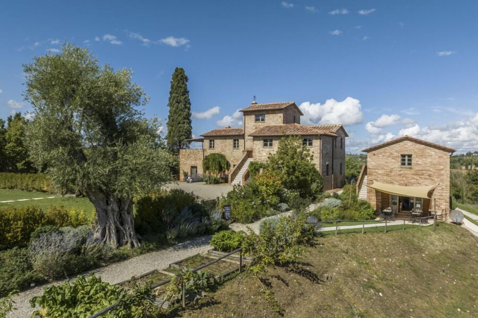 Vista Exterior Agriturismo Merigge Wellness & Spa