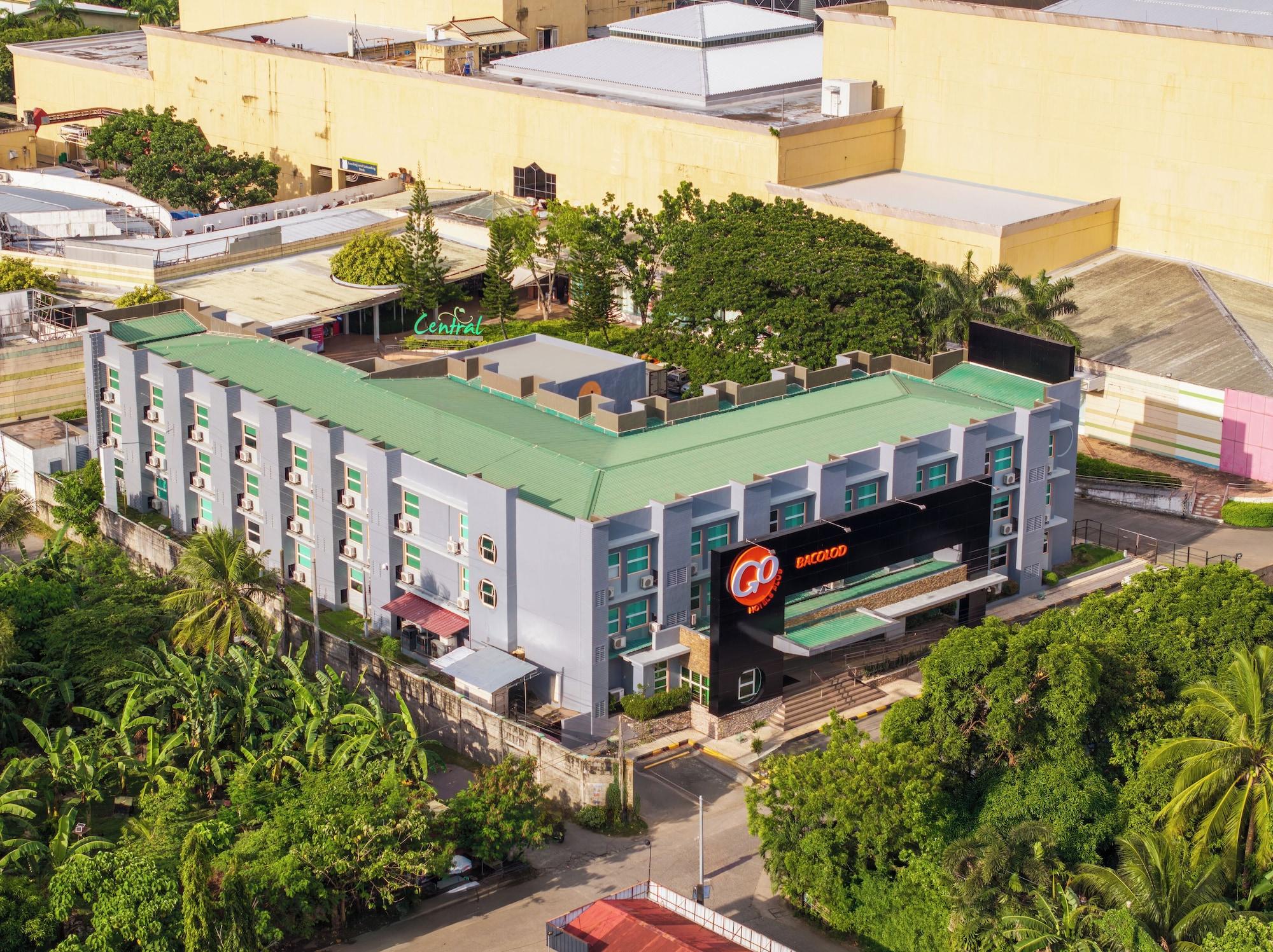 Vista Exterior Go Hotels Plus Bacolod Newly Renovated