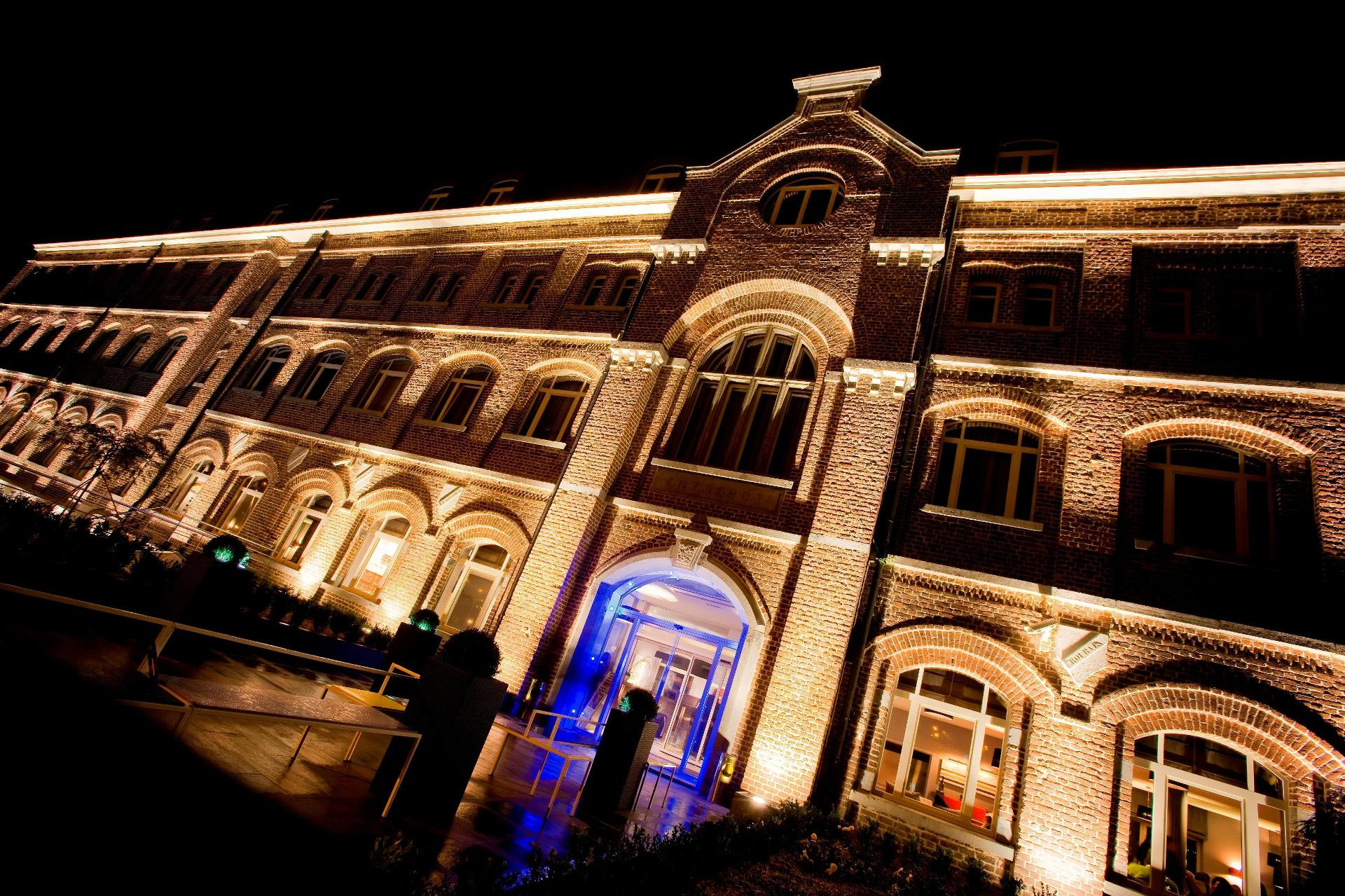 Vista Exterior Van der Valk Hotel Verviers