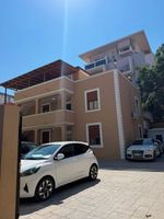 Alojamiento - Nook Tirana Hostel
