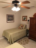 Alquiler Vacacional - Four bedroom country home that is Great for Family Reunions or a Quiet Retreat.