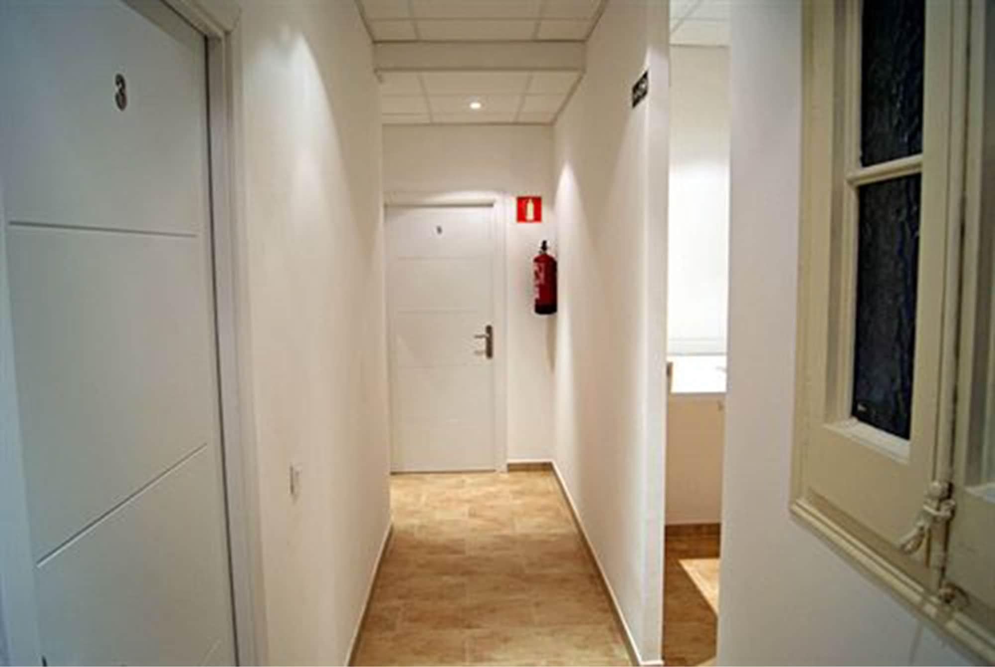 Comodidades del Alojamiento Hostal Martinval