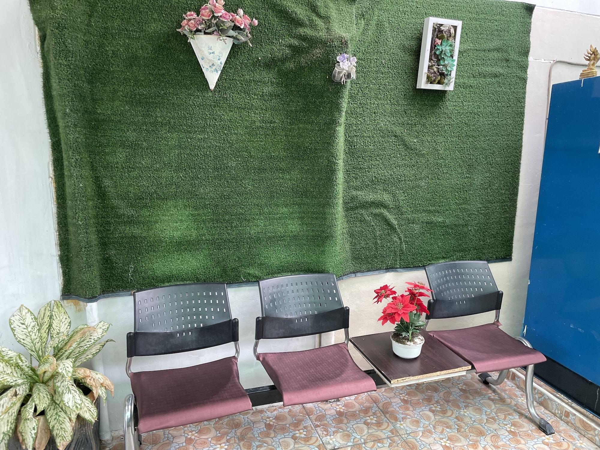 Comodidades del Alojamiento Gedkanok Apartment