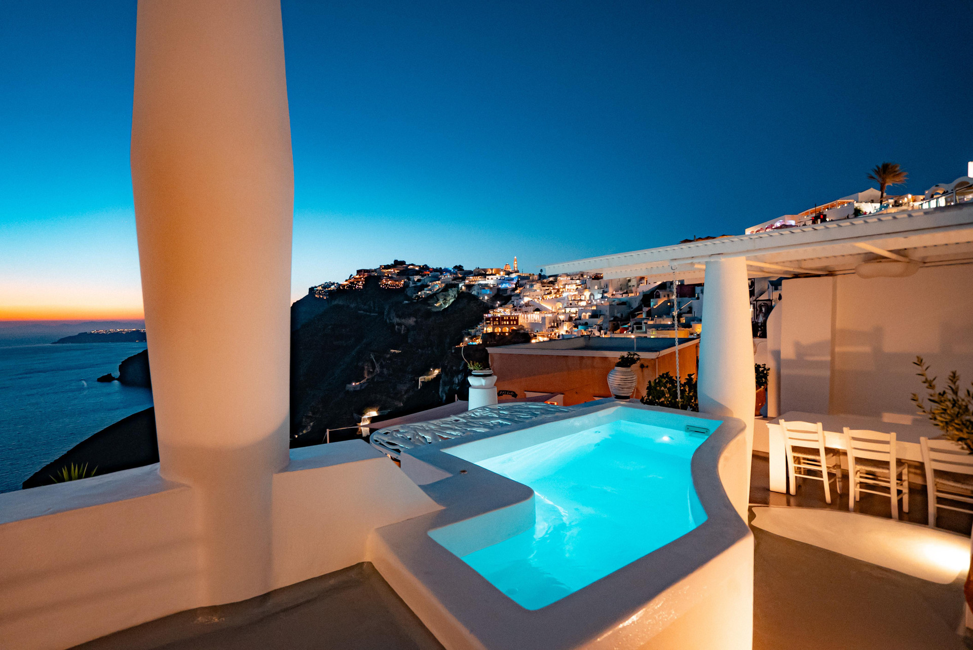 Varios Trieris Villas & Suites