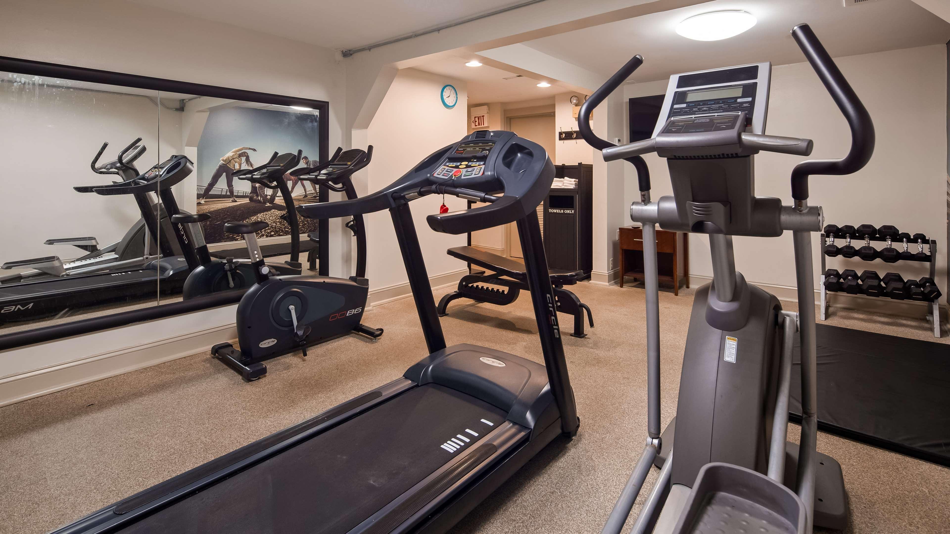 Gimnasio Best Western Plus Coastline Inn