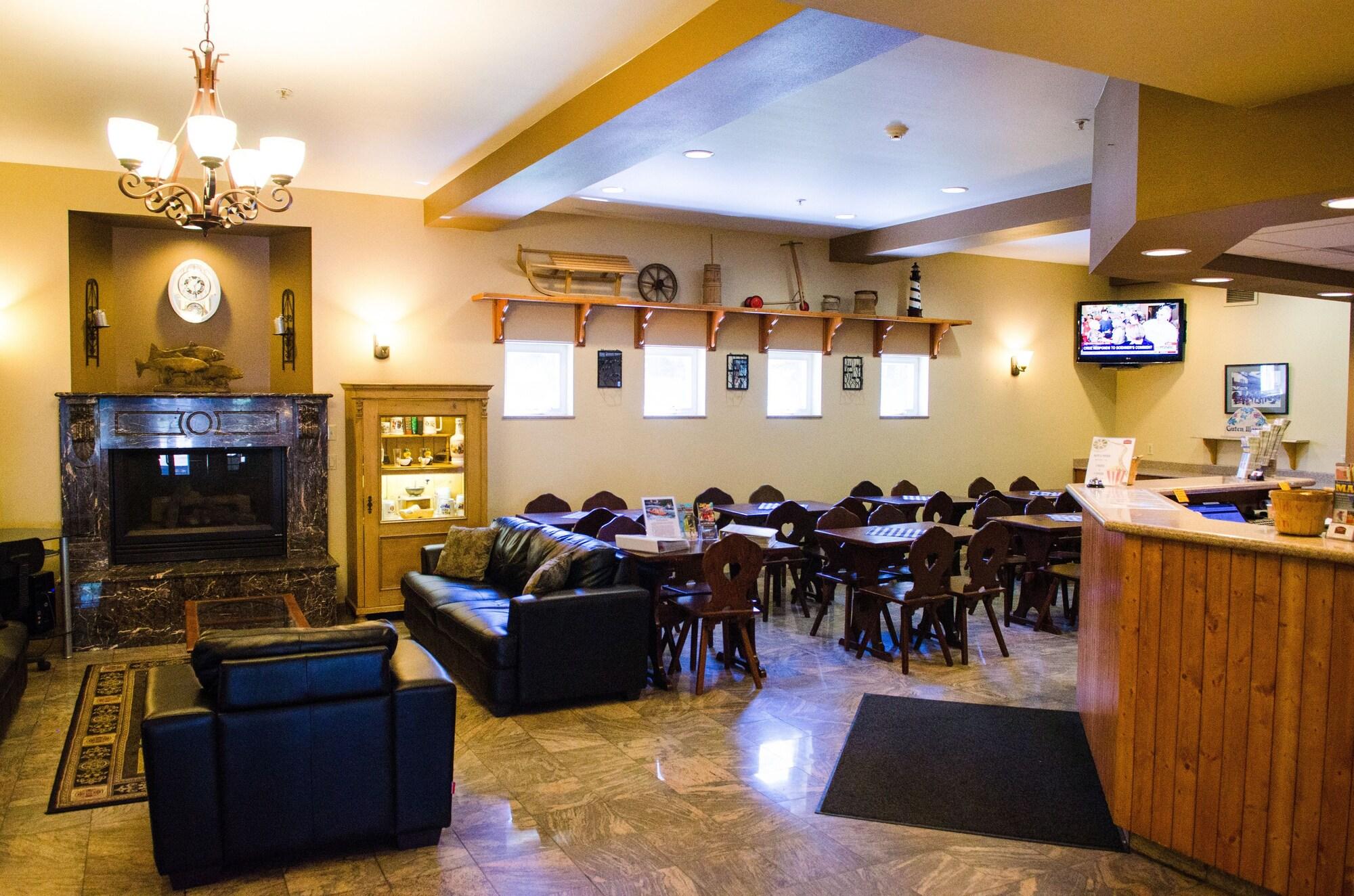 Vista Lobby Fairbridge Inn & Suites