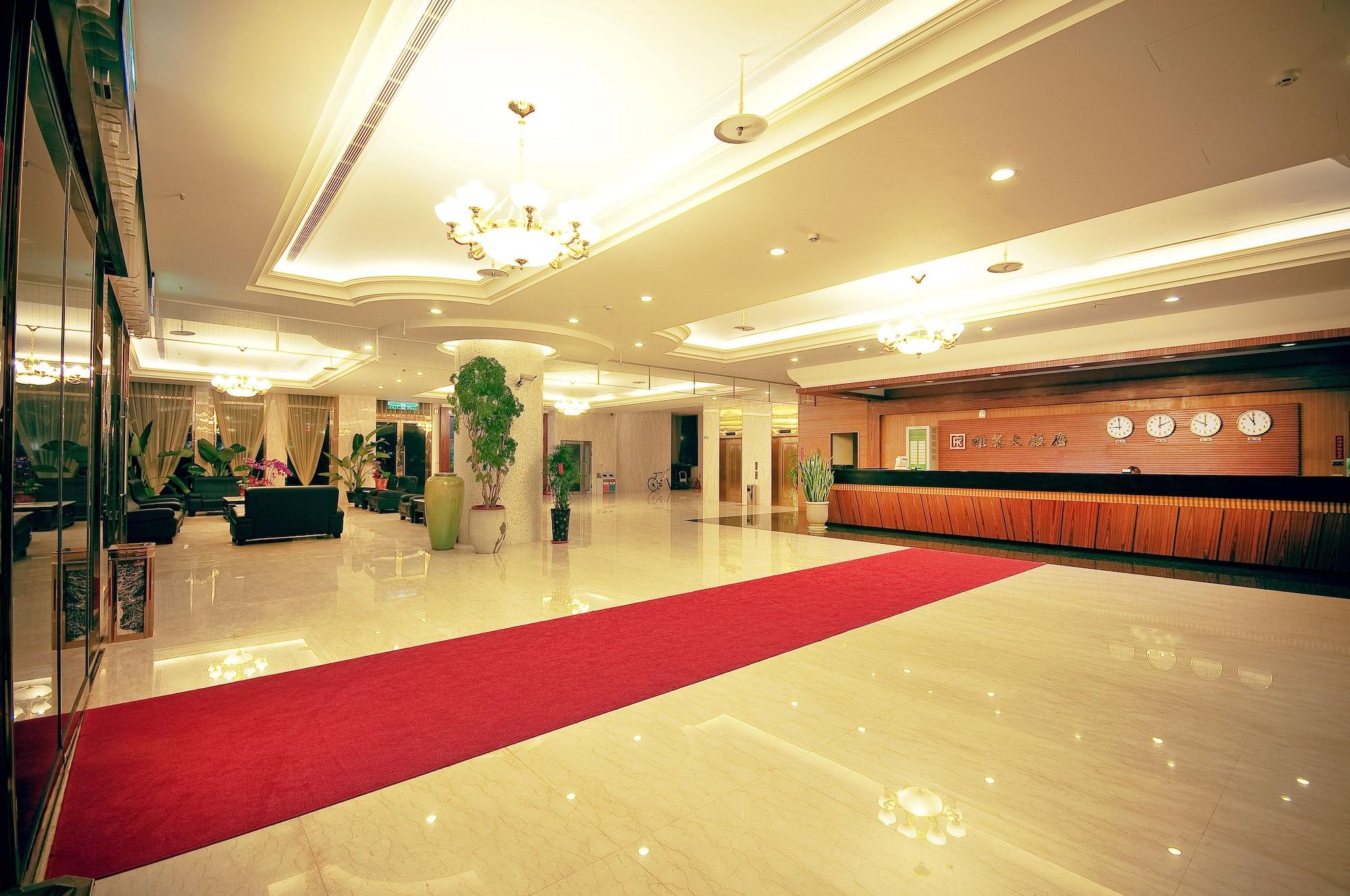 Vista Lobby Yaling Hotel