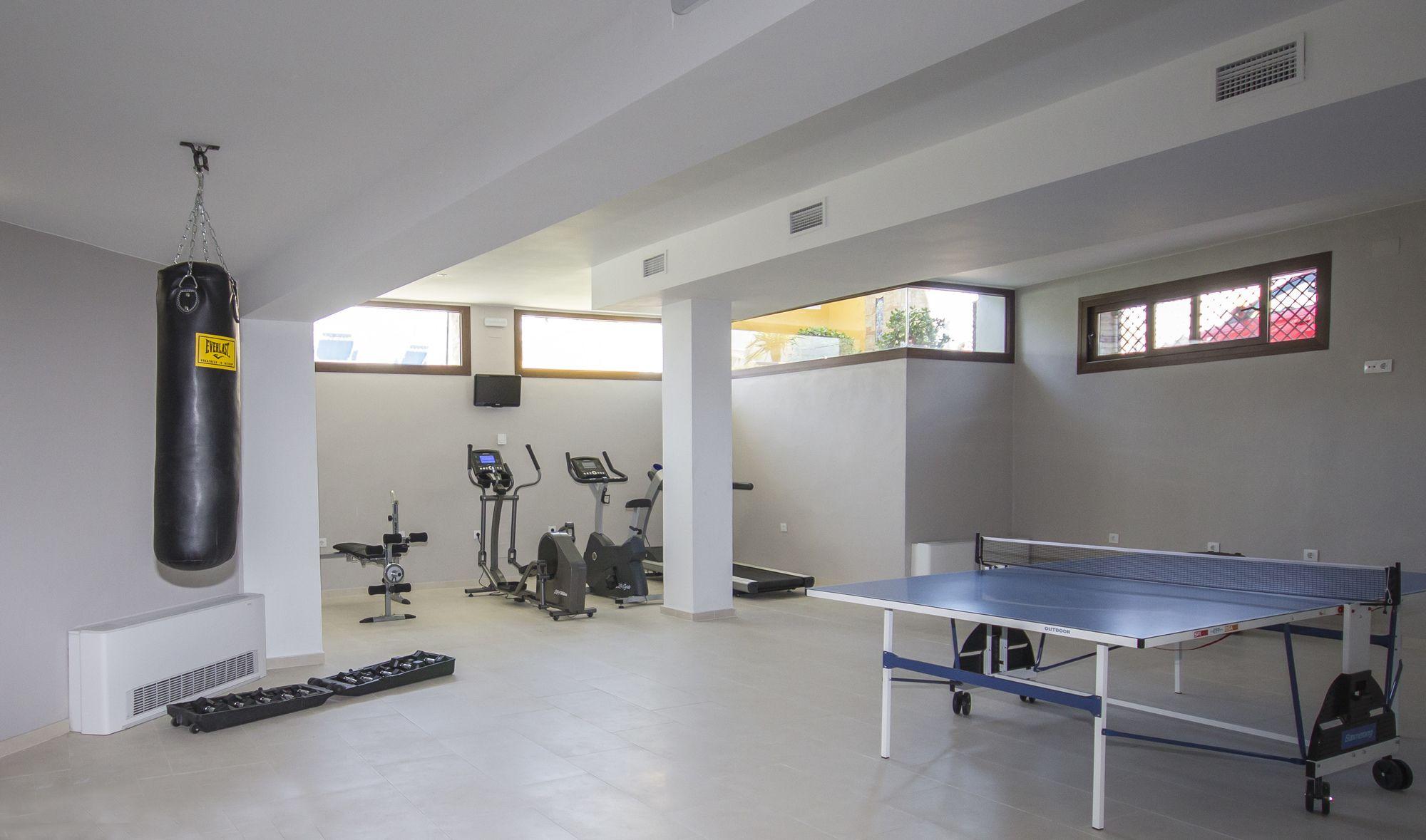 Gimnasio Hospedería Doña Lola Zahara