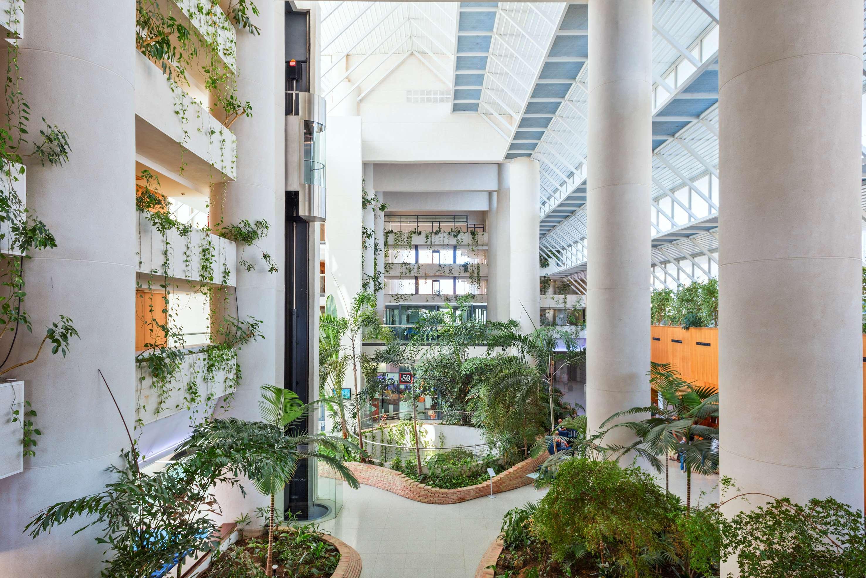 Vista Lobby Melia Benidorm