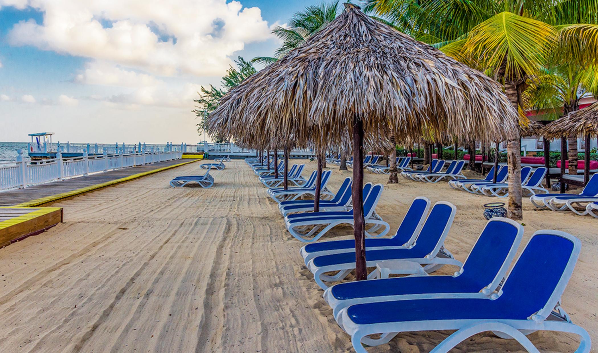 Playa Grand Decameron Montego Beach, A Trademark All Inc