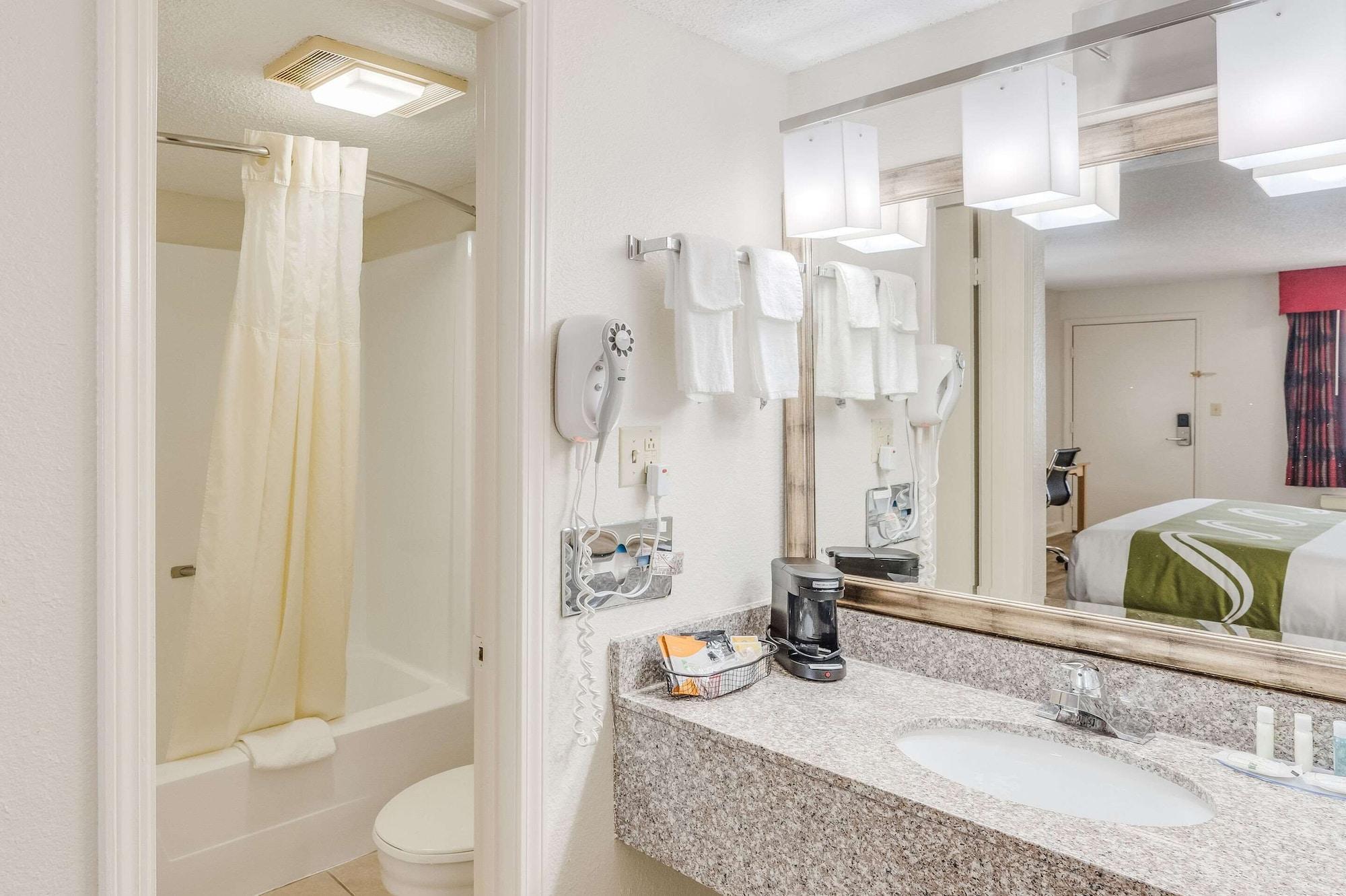 Equipamiento de Habitación Quality Inn & Suites Hot Springs-Lake Hamilton