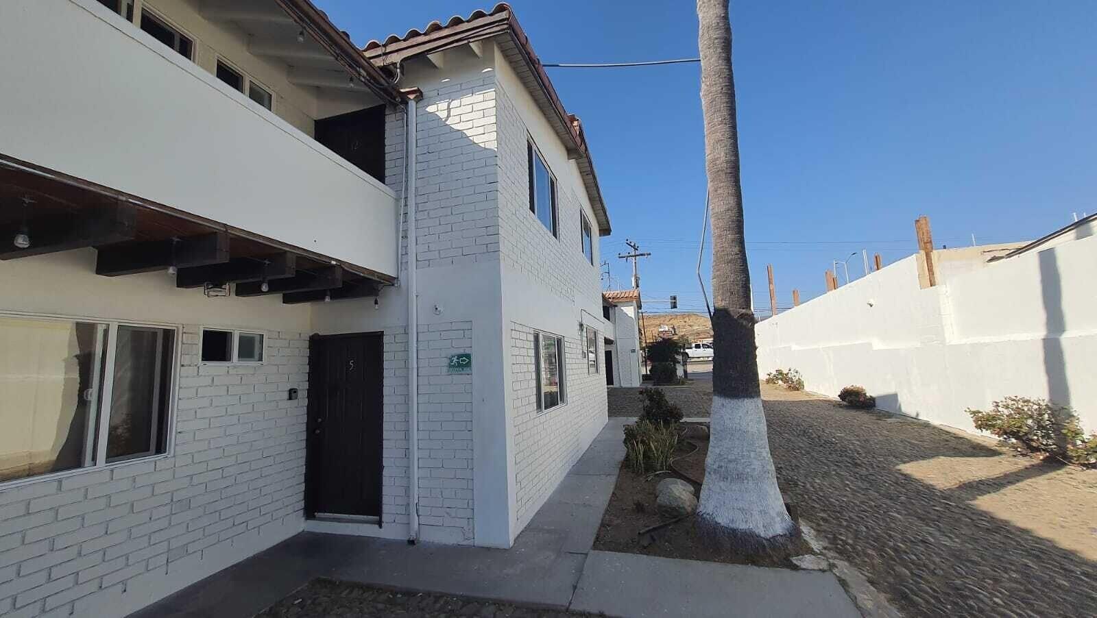 Varios Baja Surf Ensenada Hotel