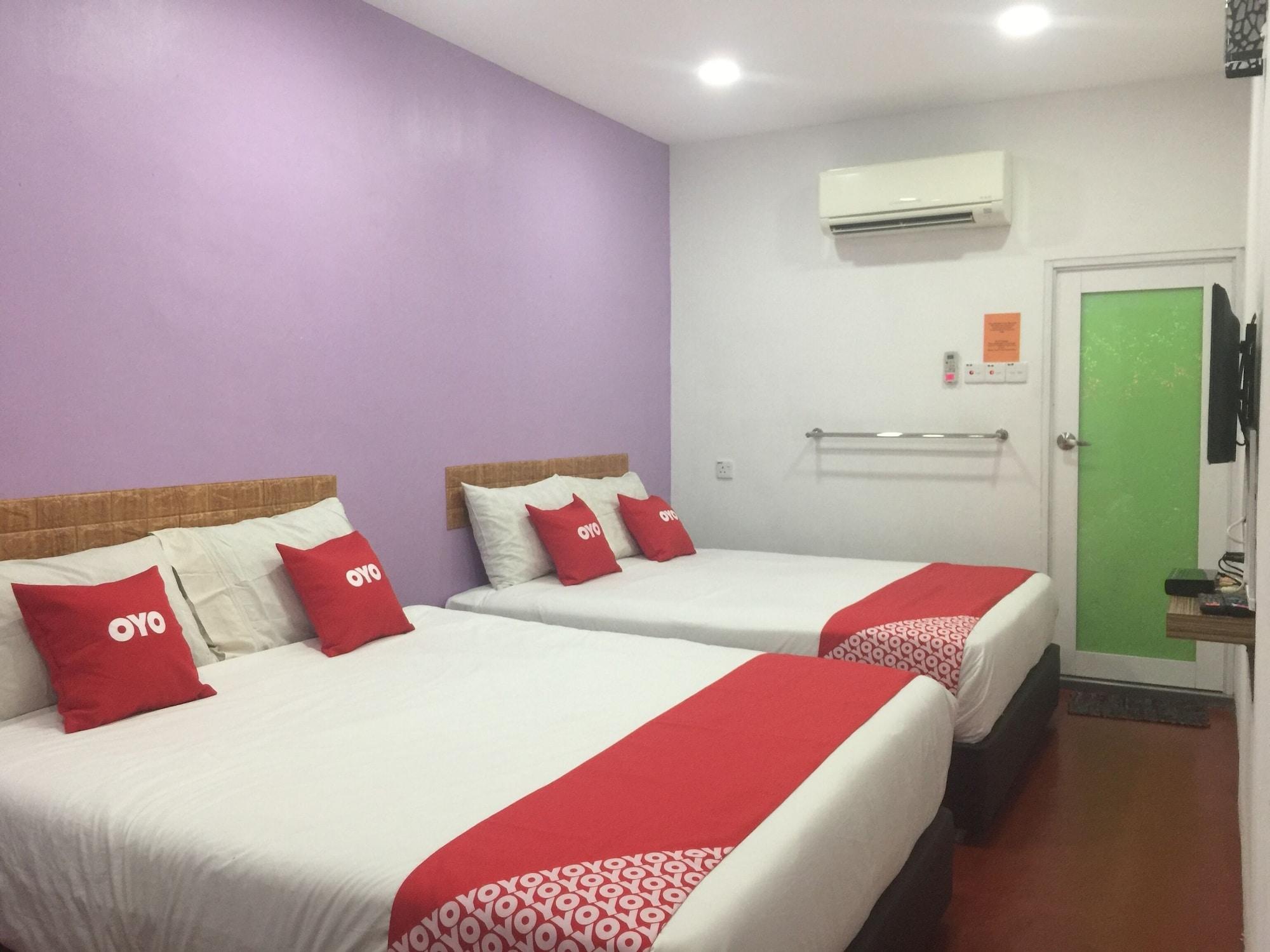 Varios OYO 89671 Changlun Star Motel