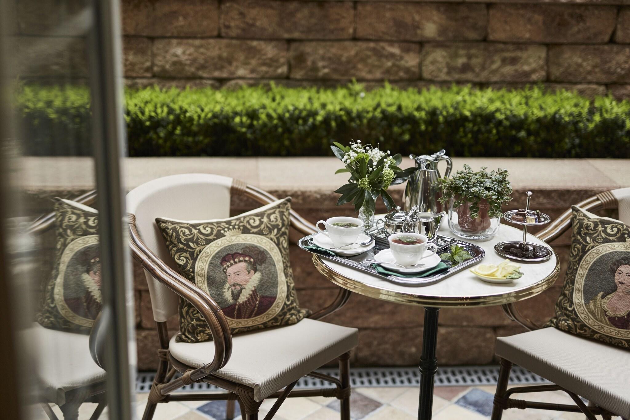 Varios Hotel Villa Achenbach