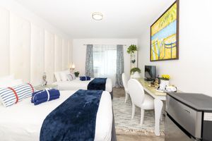 Alojamiento - Norman's Hotel and Dining