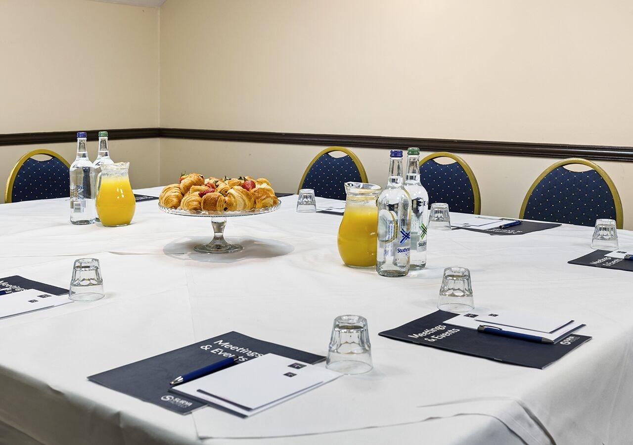 Sala de Reuniones Dragonfly Hotel King's Lynn
