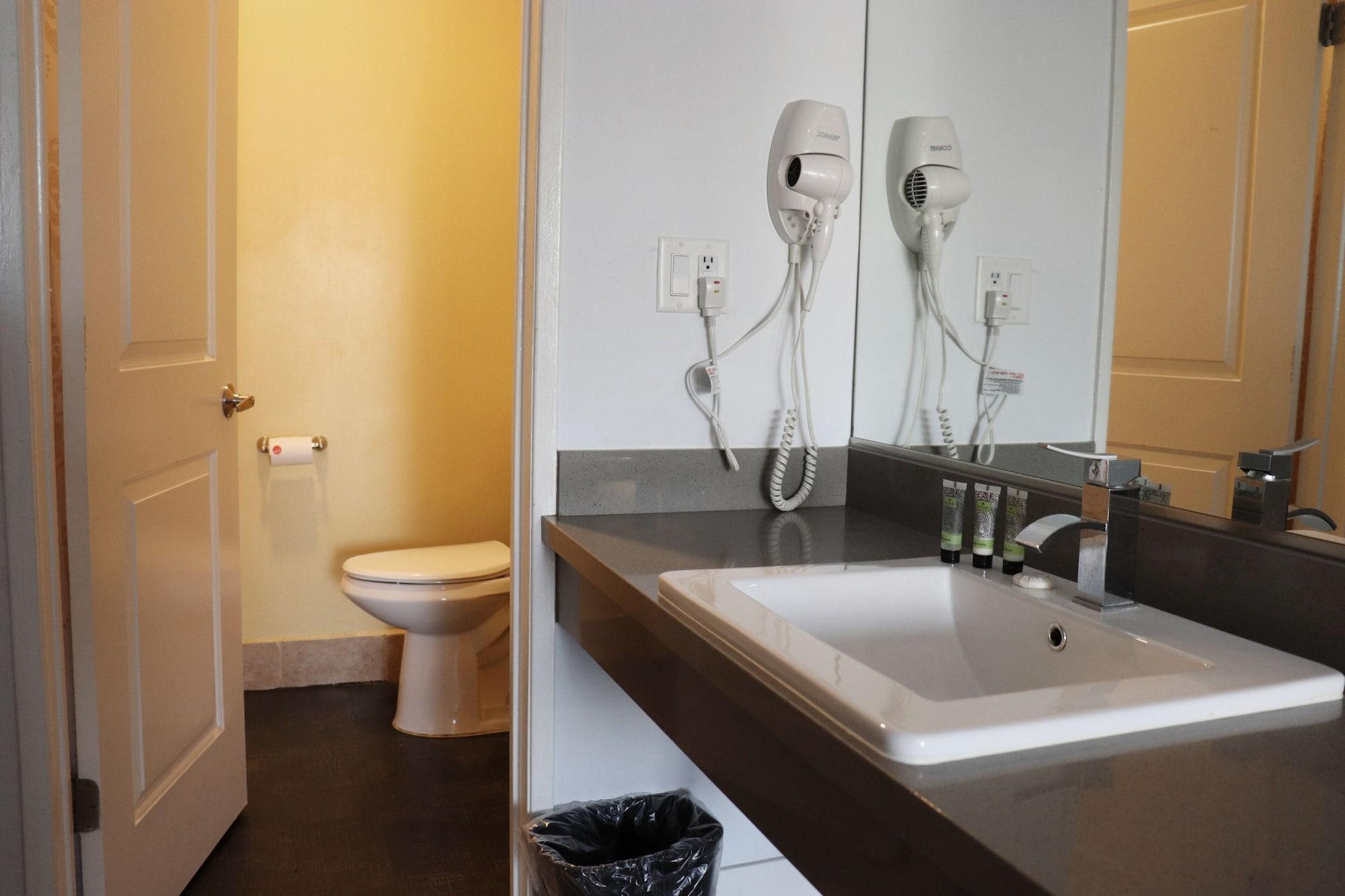 Equipamiento de Habitación Hometel Suites - Los Angeles (Koreatown)