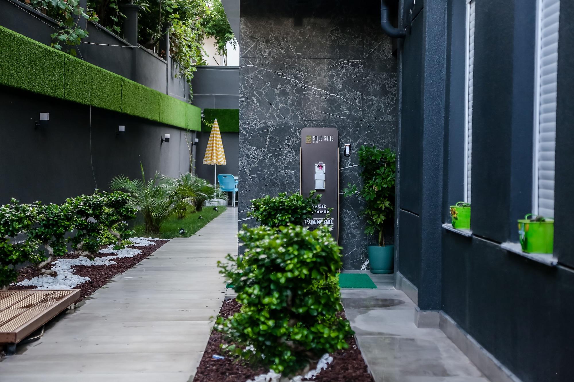 Vista Exterior Stile Suite Family Hotel