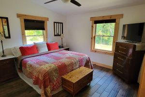 Alquiler Vacacional - Cozy new built home for 2, country living with city near by