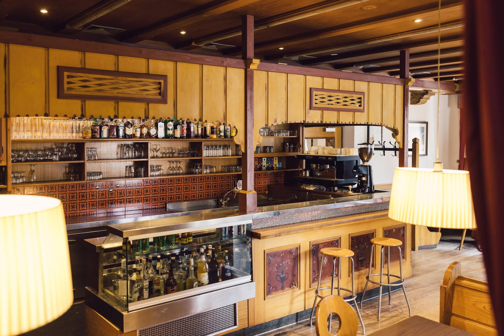 Bar/Salón Parkhotel Schachen