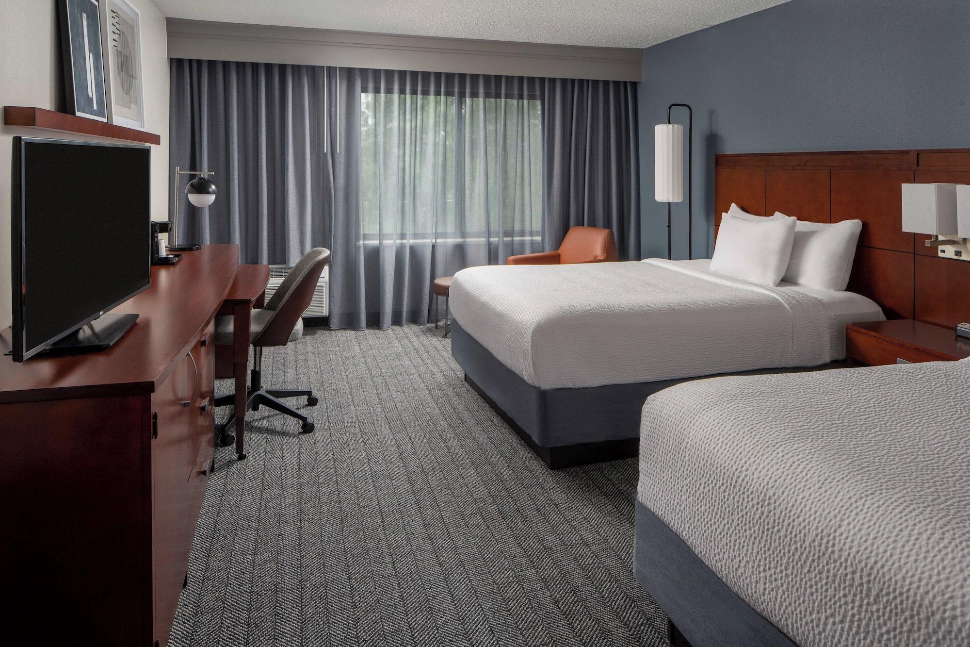 Habitación Courtyard by Marriott New Orleans Covington/Mandeville