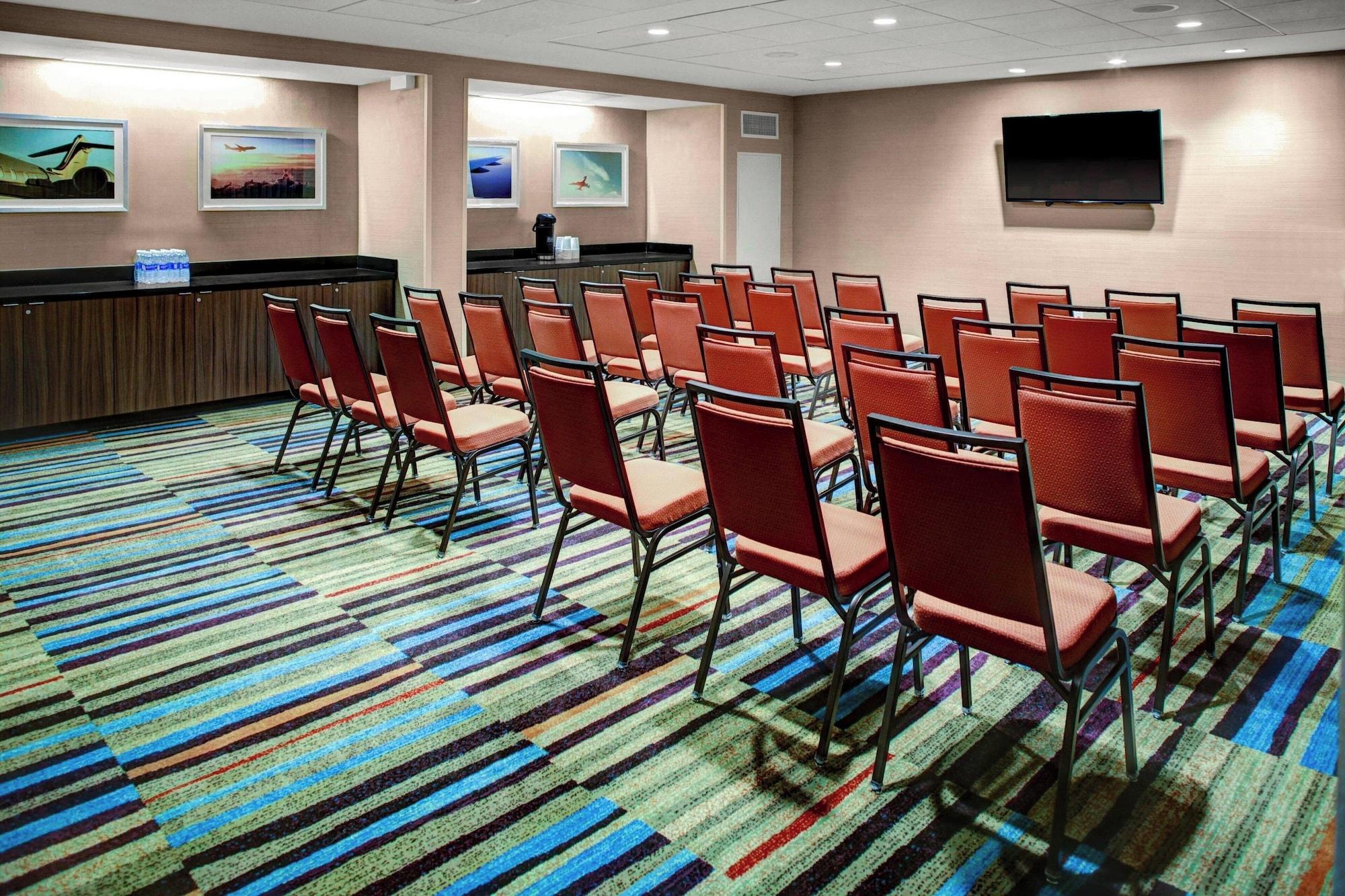 Sala de Reuniones Fairfield Inn & Suites Los Angeles LAX/El Segundo