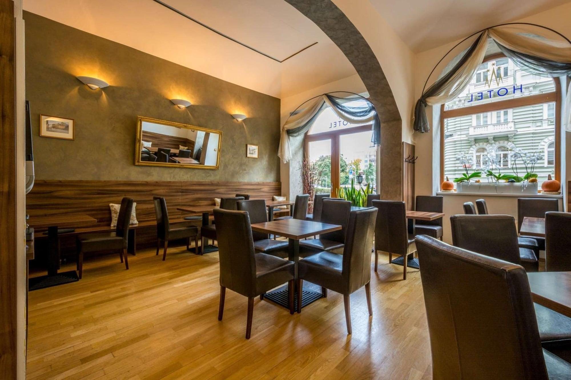 Restaurant Hotel Superior Prague