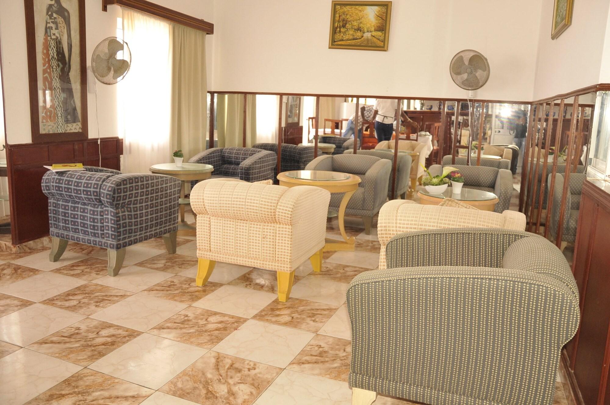 Vista Lobby Hotel Edu Horizonte