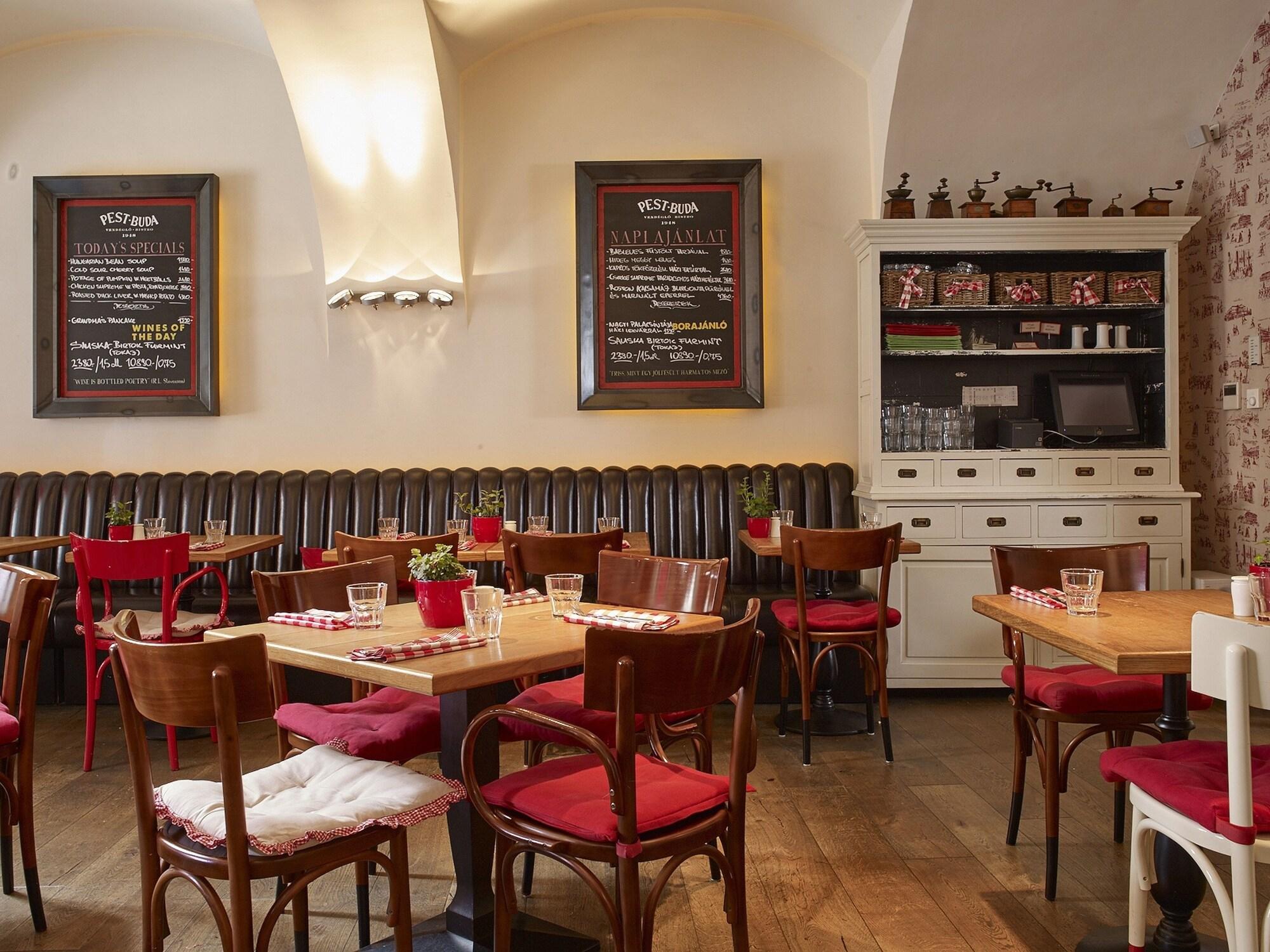 Restaurant Pest-Buda Design Hotel by Zsidai Hotels