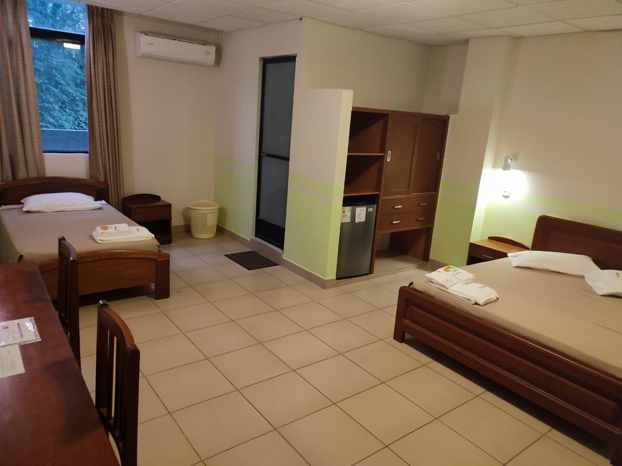Habitación JR HOTEL