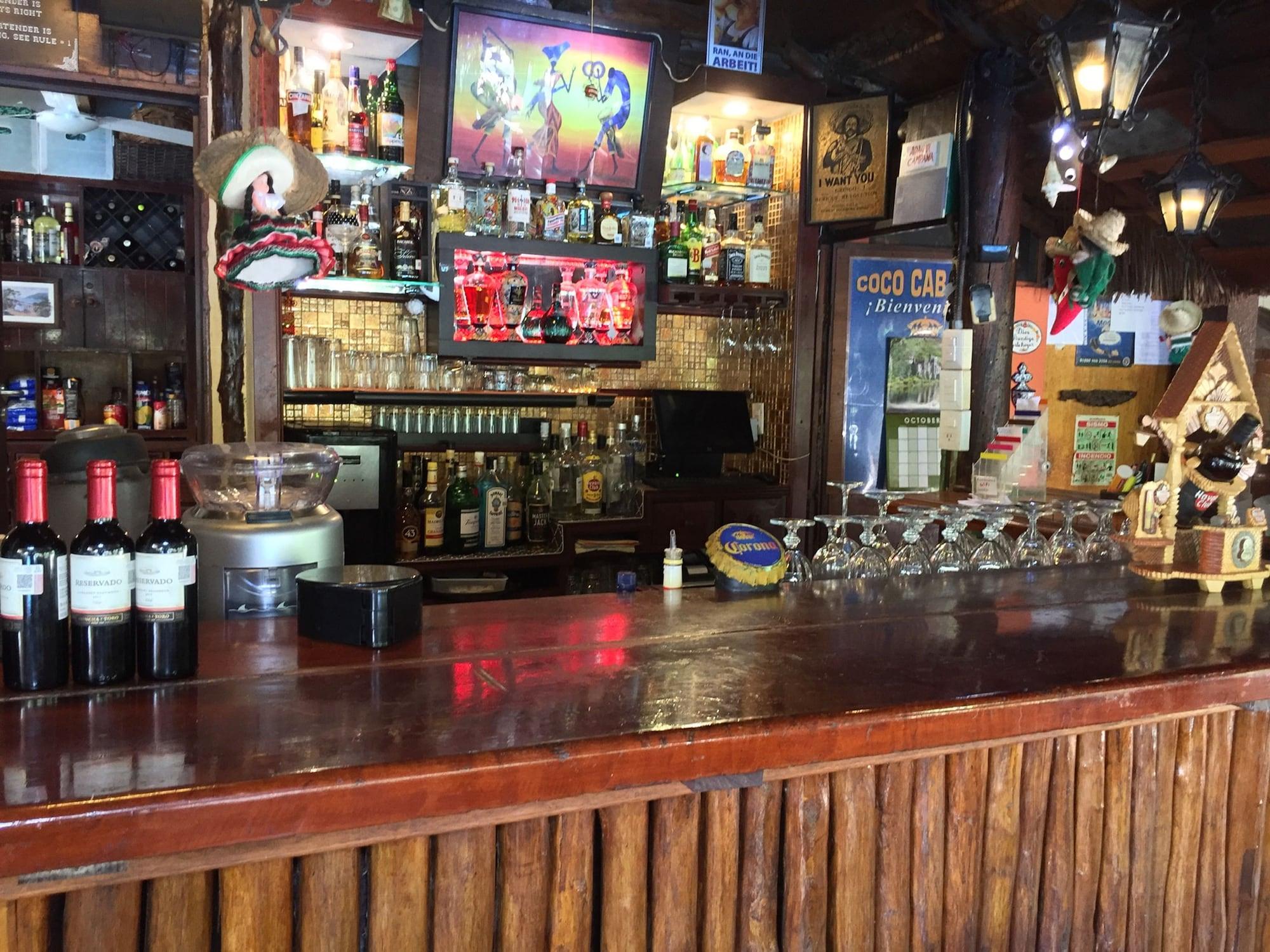Bar/Salón Cocos Cabañas Playa del Carmen Adults only