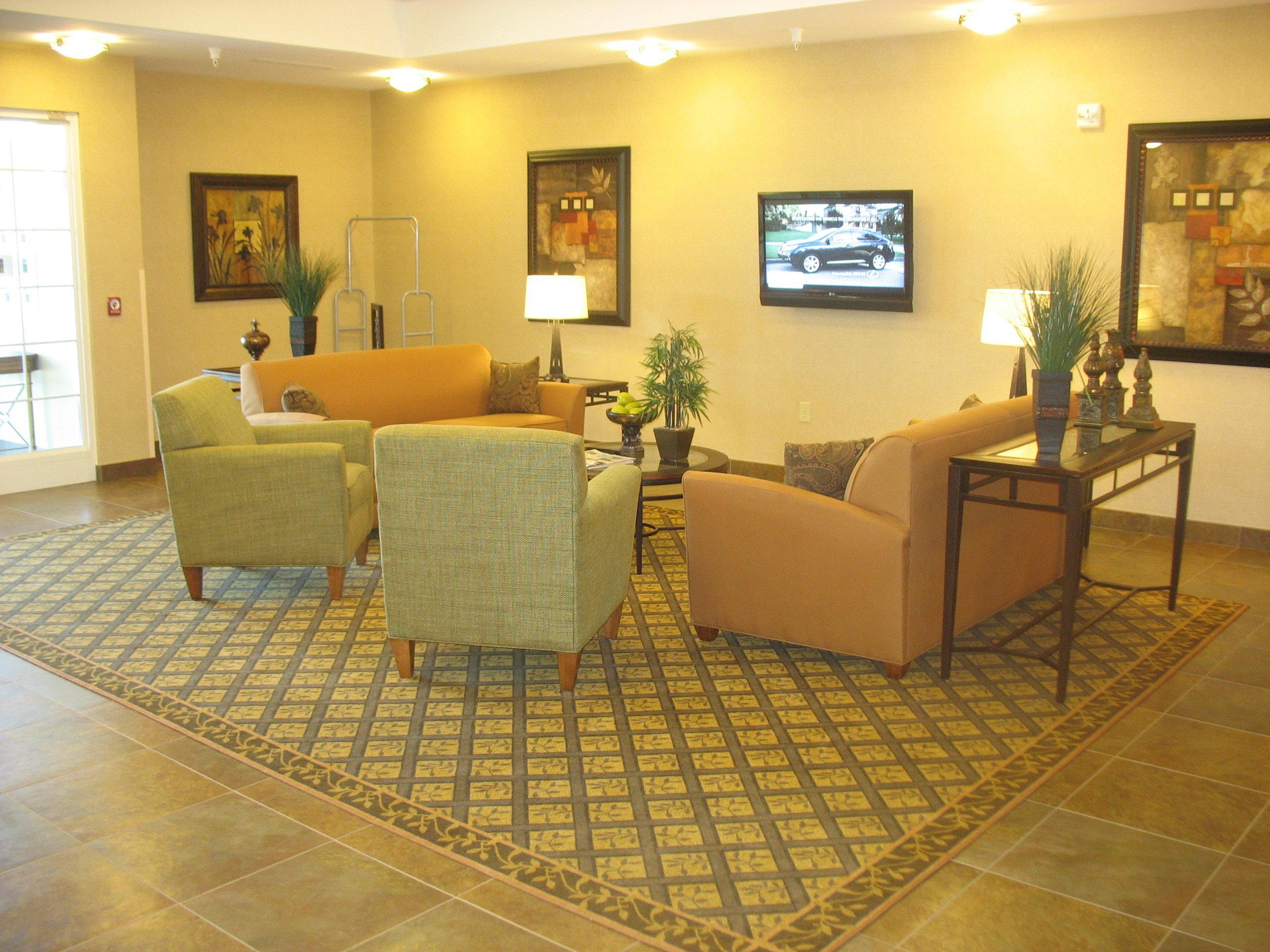 Vista Lobby Candlewood Suites Indianapolis Northwest by IHG