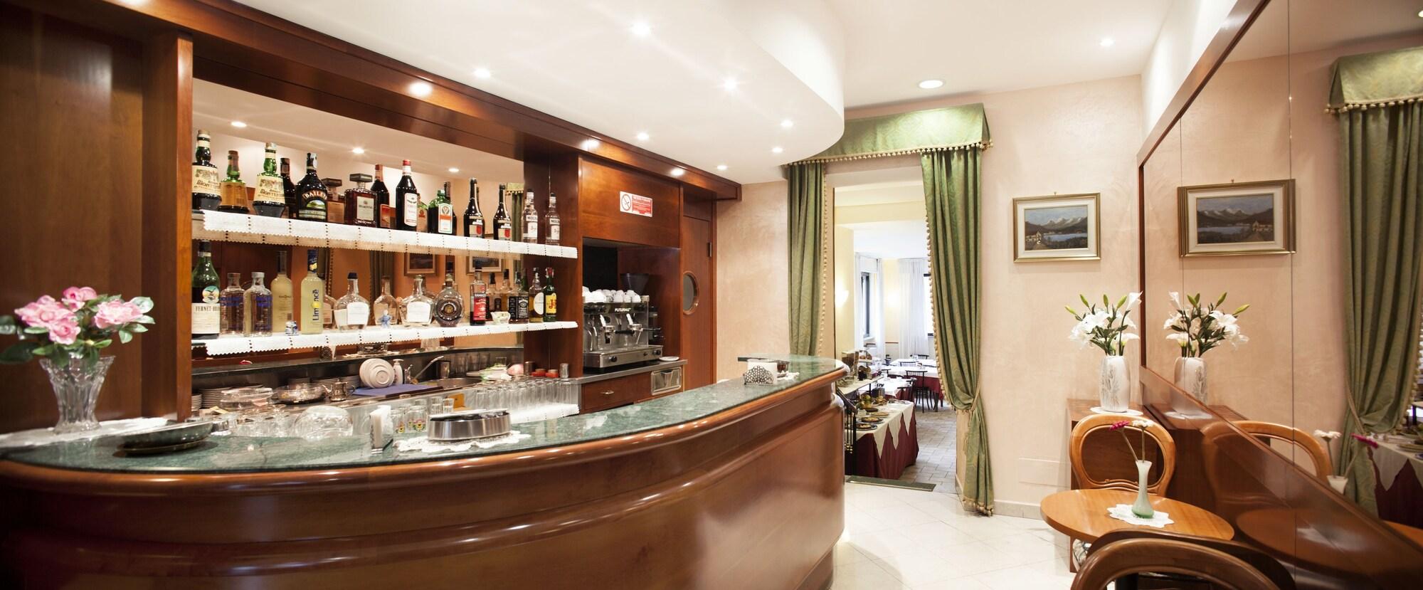 Bar/Salón Hotel Astor