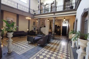 Alquiler Vacacional - Entire house/ Private POOL/5 bed/5 full bath/ / Awarded #1 renovation by city