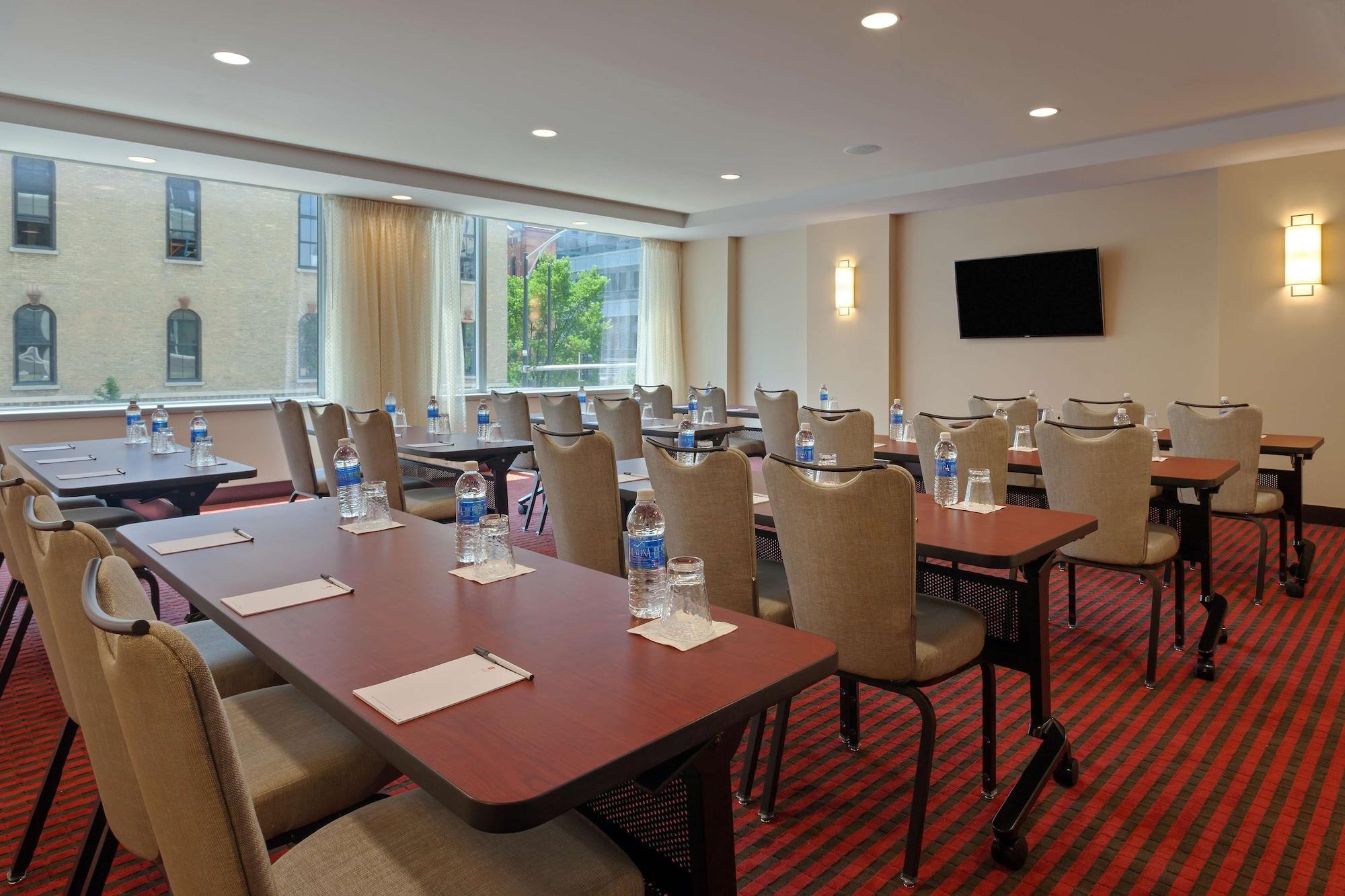 Sala de Reuniones Hyatt Place Chicago/River North