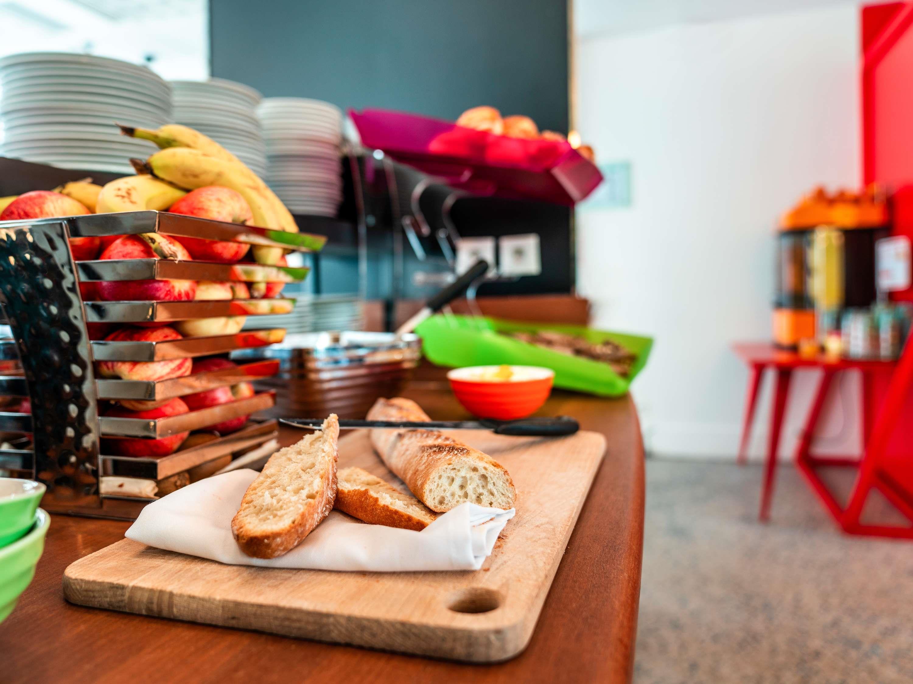 Restaurant ibis Styles Paris Mairie de Montreuil