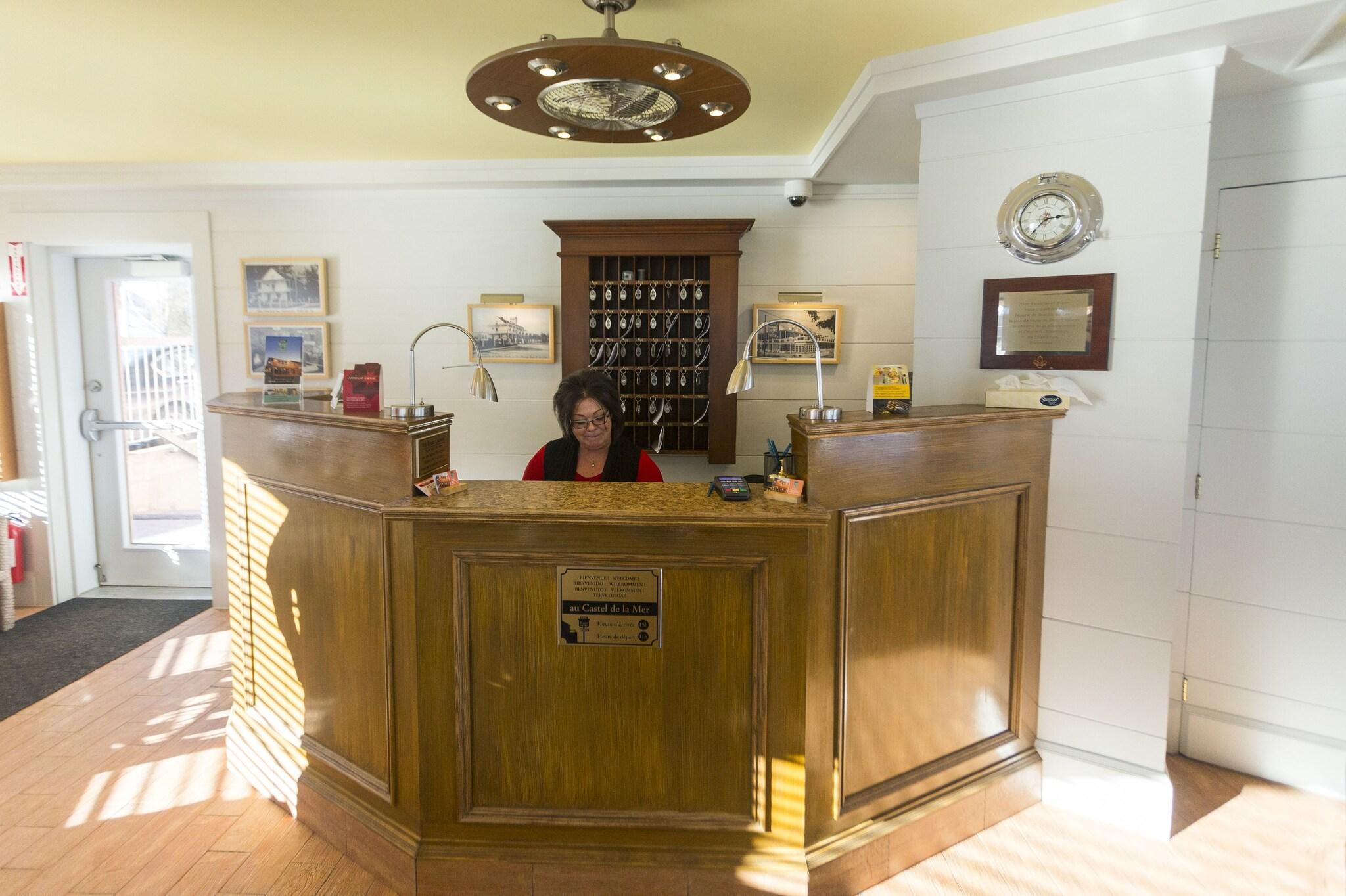 Vista Lobby Hôtel-Motel Castel de la Mer