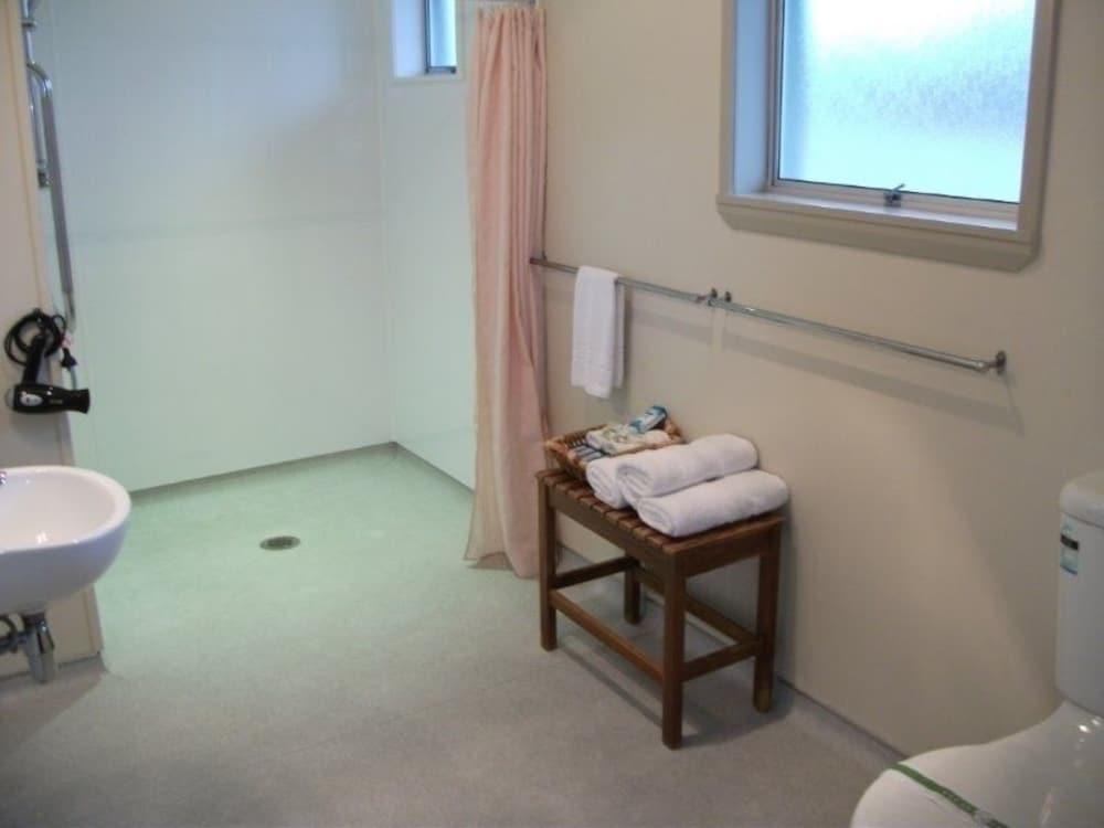 Set de Habitación Scenicland Motels