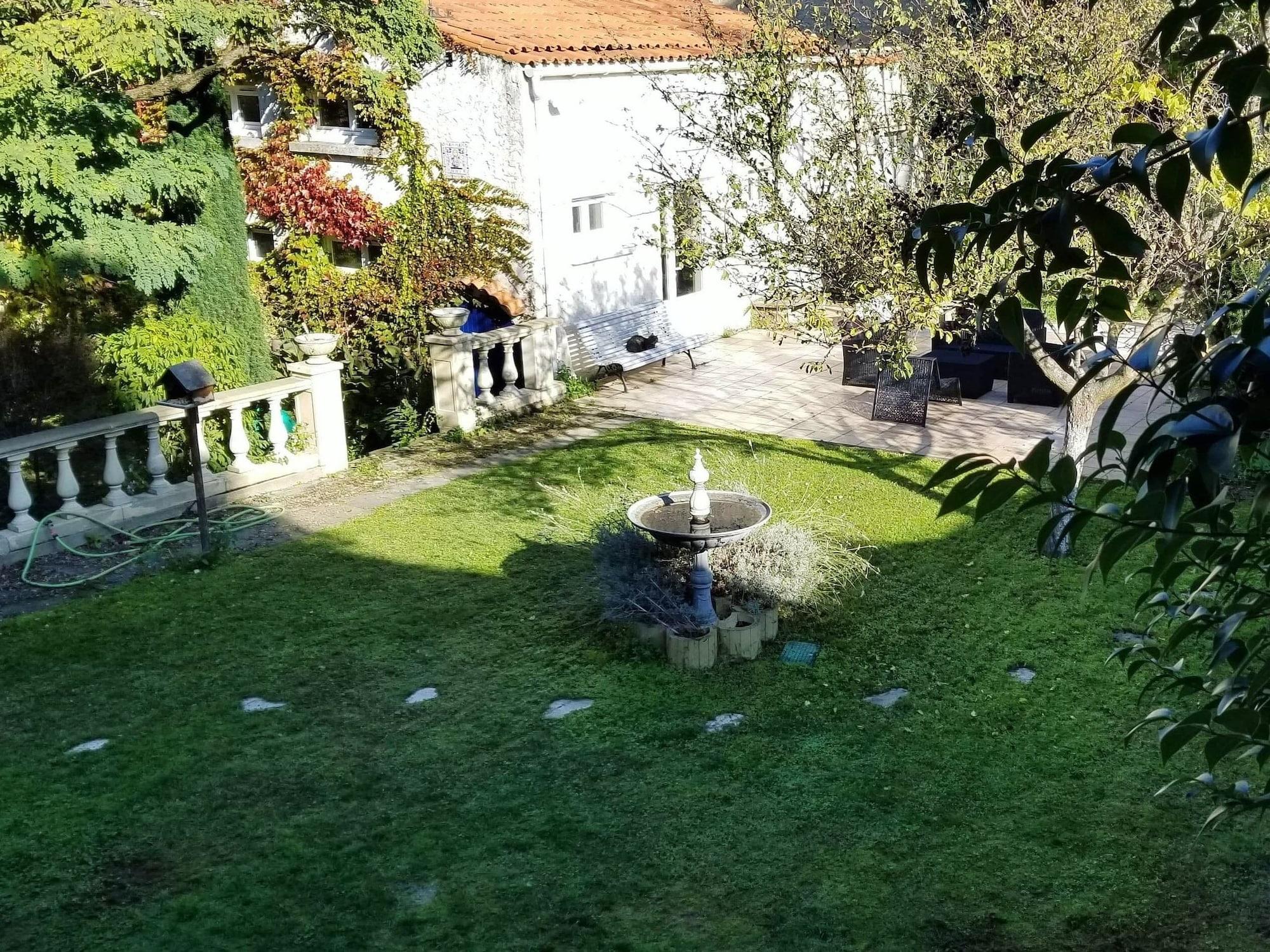 Vista Exterior La Maison Blanche