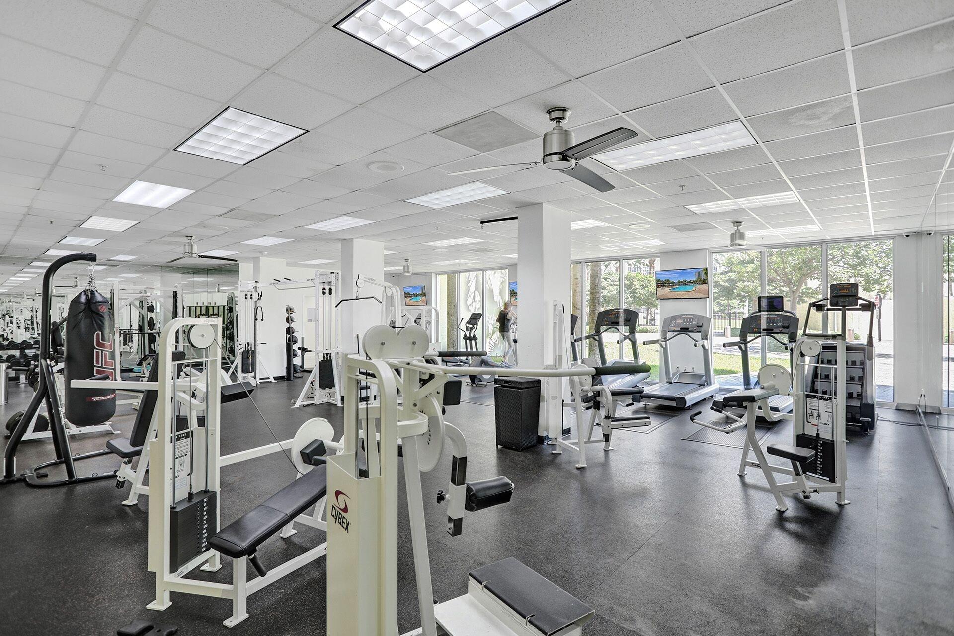 Gimnasio Ocean Reserve Condominium