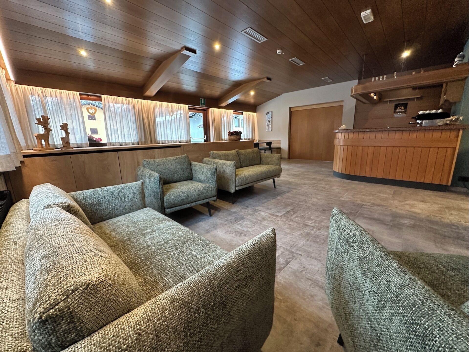 Bar/Salón Hotel Ferrari